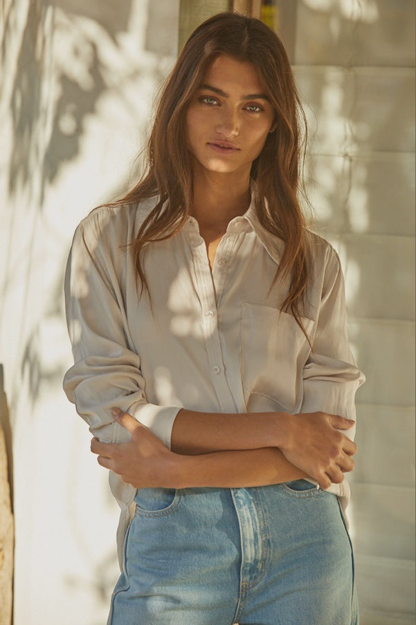 Sleek and Chick Top