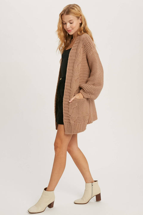 CHUNKY CABLE CARDIGAN
