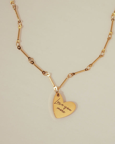 Lovey-Dovey Bar Necklace