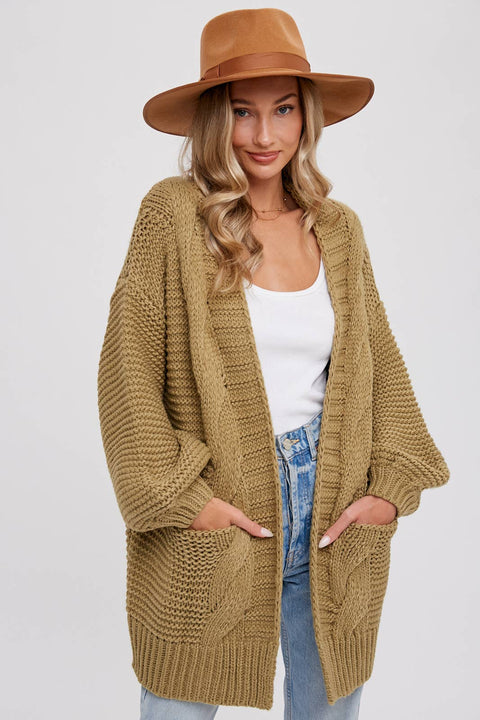 CHUNKY CABLE CARDIGAN
